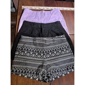 Lot If Three Women's Sz 4 Spring Shorts Talbots, Loft, A New Day.